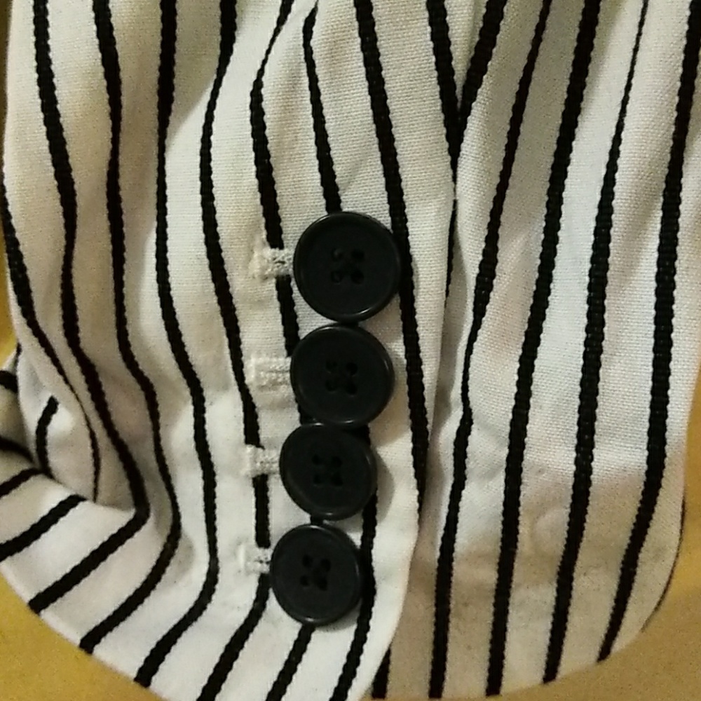 ๐๐๐ Jones of New York jacket๐๐๐๐ - Picture 7 of 7